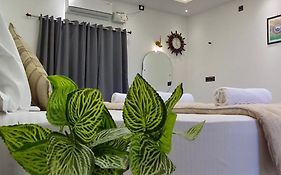 Saanvi Homestay Hampi